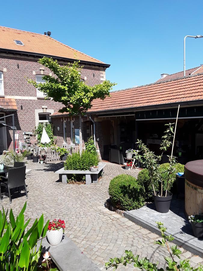 Ferrum Ferrum Valkenburg aan de Geul Exterior foto